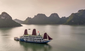 VERDURE LOTUS LUXURY LAN HA BAY CRUISE