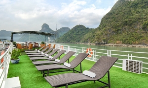 Halong Fantasea Cruise